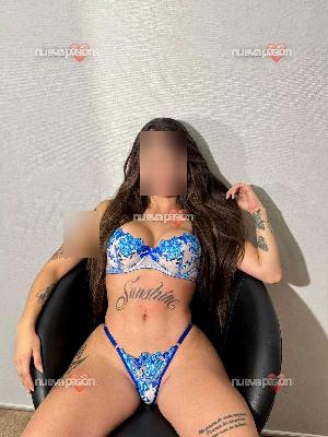 Larisa brasileña 24 años, independiente