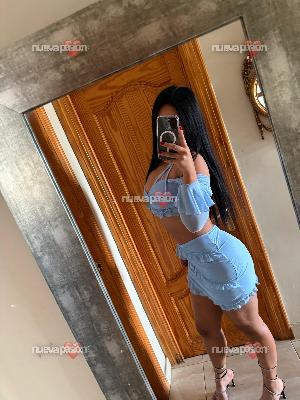 Amigas divertidas en Benidorm!!