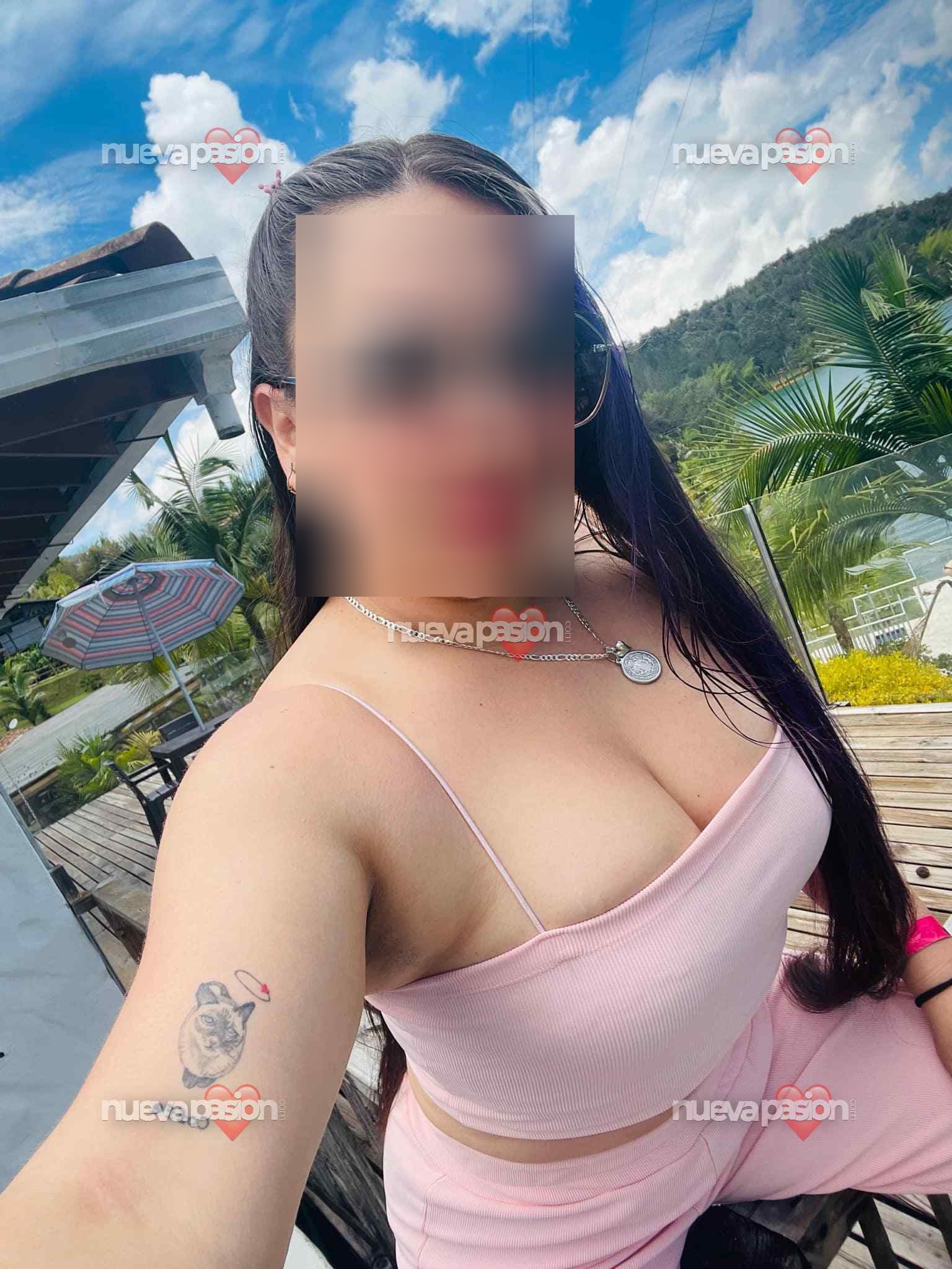 Novedad bella chica latina muy  amable