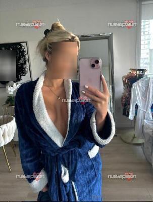 Muy buenas vengo con ganas de conocer , gente educada soy súper morbosa me gusta tener buen trato Soy Noelia,  Y Con DISPONIBILIDAD INMEDIATA SIN ESPERAS  ¡Una puta bien hecha en la cama! Con mucho deseo de divertirnos, cuerpo de Diosa, Gemidos de placer,