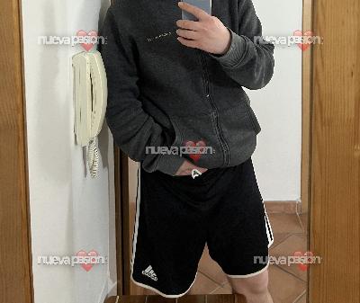 Busco chico para acompañarme en hotel la noche