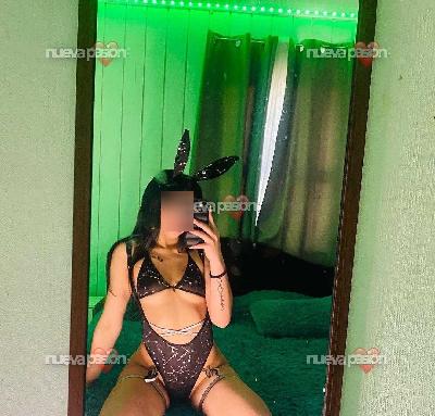 Vicky  una mujer amoroso jovencita