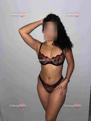 Jovencita recién lleganda en tú cuida 🫠