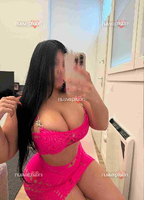 Camila linda y cariñosa