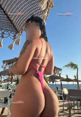 Colombiana juguetona cariñosa 🥰muy educada