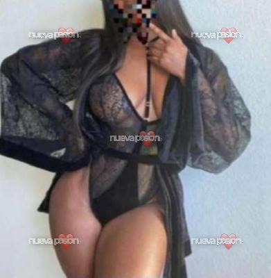 Amiguitas ardiente y cachonda 😈PUNTA UMBRÍA 24H