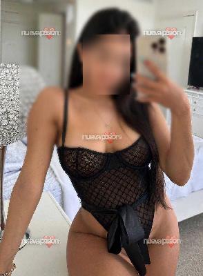 simpática y cariñosa