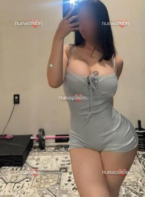 Jovencita caliente fiestera málaga