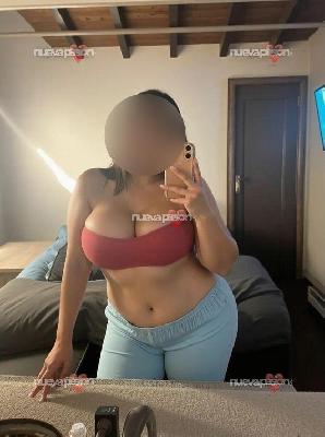 Jovencita tetona desde 30