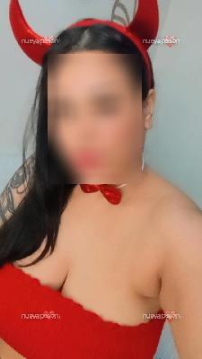 Sofia fiestera fogosa buena mamadora