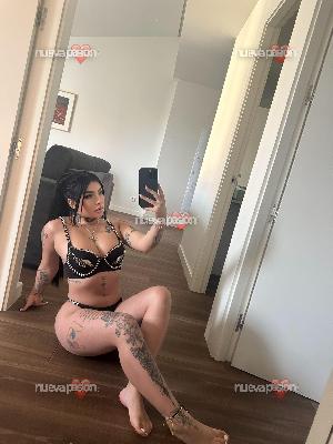 QUE TUS DESEOS TOMAN MI CUERPO QUIERO QUE ME DISFRUTES