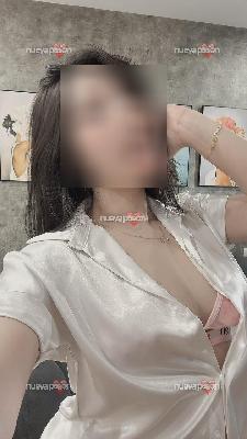 👩‍❤️‍👨👩‍❤️‍👨Compañía dulce de chica china, con pasión 611228818