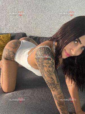 Susana jovencita completa y complaciente