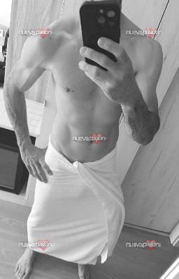 Hombre para mujeres educadas y agradables.