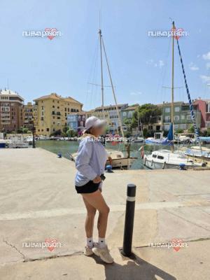 Chica tierna y encantadora