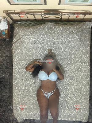 PAOLA TU TETONA FAVORITA EN SANTA CRUZ