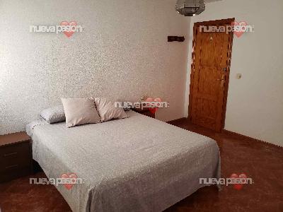 LINDA Y ACOGEDORA HABITACIÓN