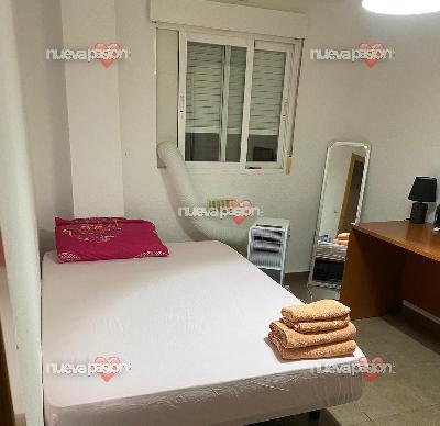 ALQUILER HABITACIONES EN GRANADA- 616610838