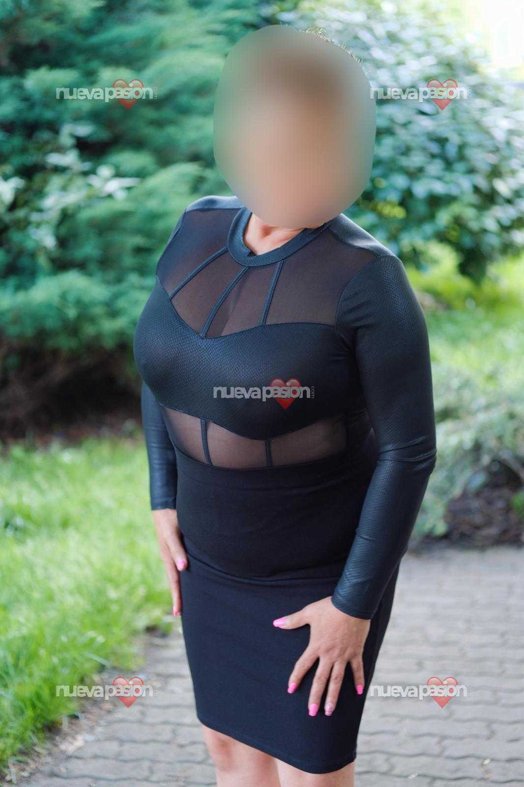 ANA, MADURITA MUY SENSUAL Y CON MUCHO ENCANTO...