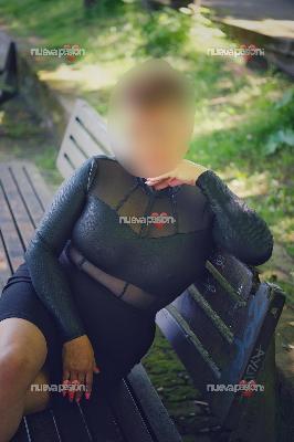 ANA, MADURITA MUY SENSUAL Y CON MUCHO ENCANTO...