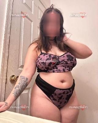 Hermosa, dulce, próspera y atractiva muñeca.