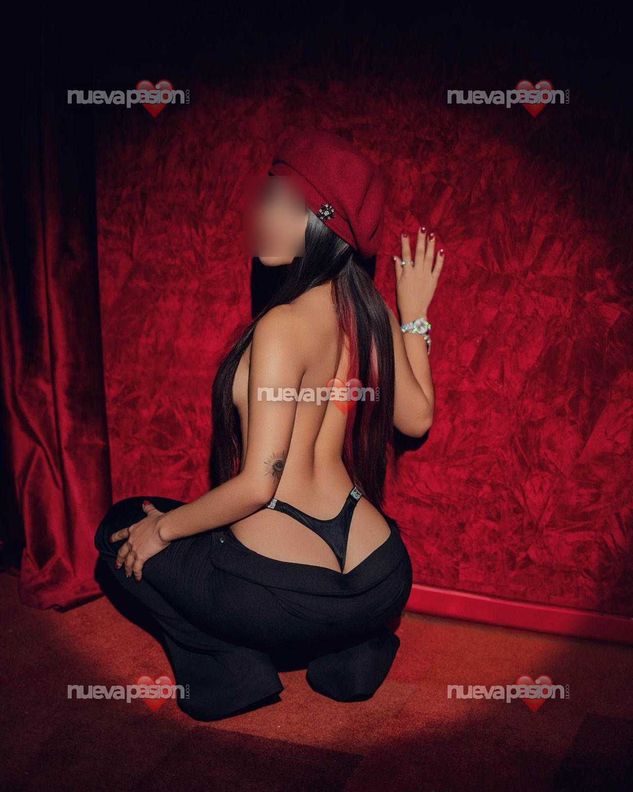 💋 Hola cariño... Soy Victoria, una tentación colombiana que no olvidarás.