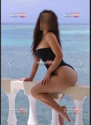 Estrella   recién llegada complaciente foto real 100 x100