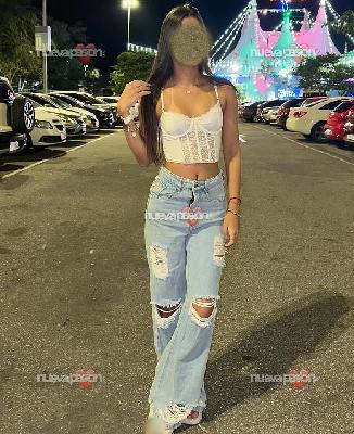 LUCIANA 22 AÑOS  , DEPILACIÓN, masajes, EXFOLIACION CORPORAL EROTICA