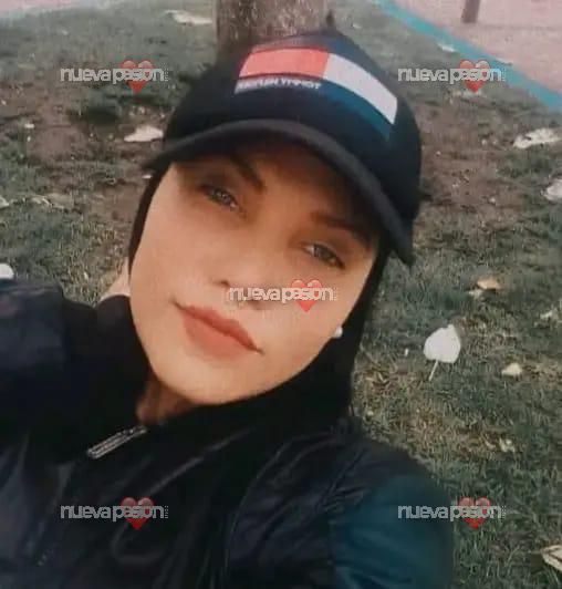 Cita detrás sala reset, Cristal ESPECTACULAR