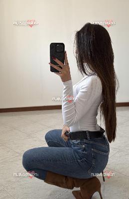 salidas desplazamientos hoteles fiestera besos húmedos