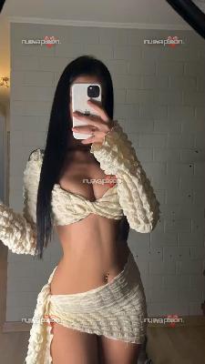 UNIVERSITARIA DELICIOSA!! CALAFELL INDEPENDIENTE!!