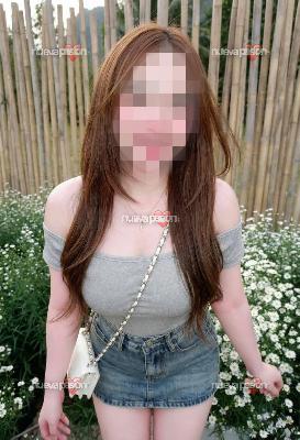 videollamada te devoro con la lengua, te hago una garganta profunda que te deja sin aire y termino con un squirting