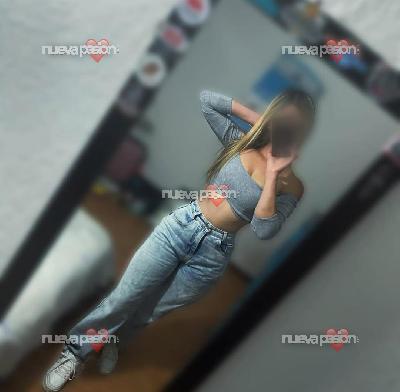 La Estudiante Universitaria Rebelde y Traviesa videos videollamadas sexting