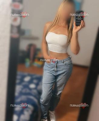 En nuestra videollamada, jugaré con tus fetiches favoritos videos videollamadas sexting