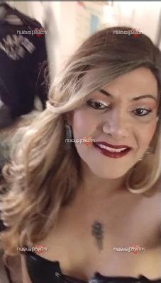 Trans novedad Naomi morbosa polllona