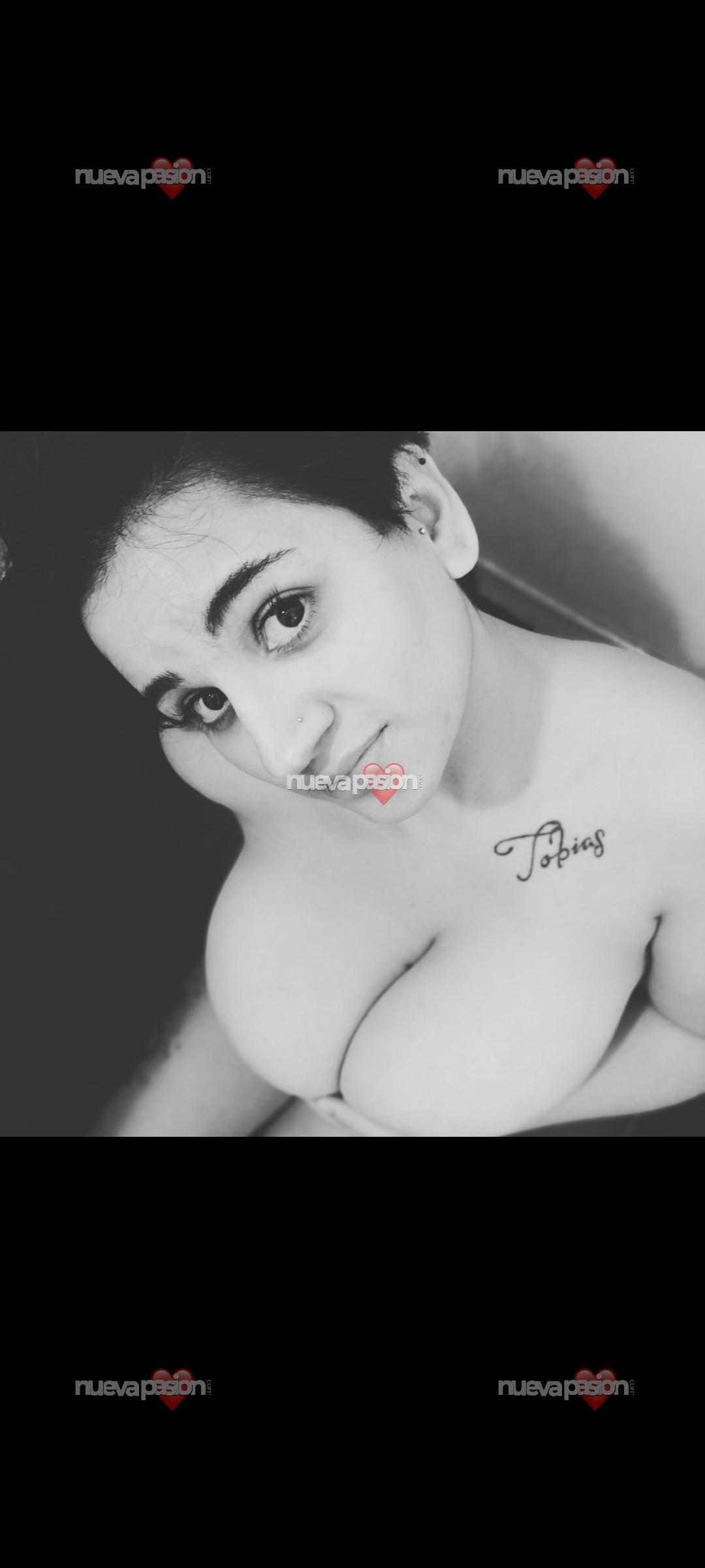 Lindo aquí estoy para disfrutar y pasar un buen rato  te espero papi 😘😚😘
