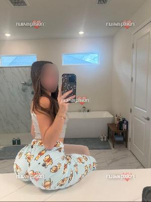 CELESTE TU CAPRICHO COLOMBIANO🇨🇴SÚPER FIESTERA Y VICIOSAS