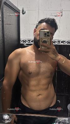 ARON⭐⭐BIEN DOTADO CON CUERPO DE GIMNASIO,VALENCIA CENTRO