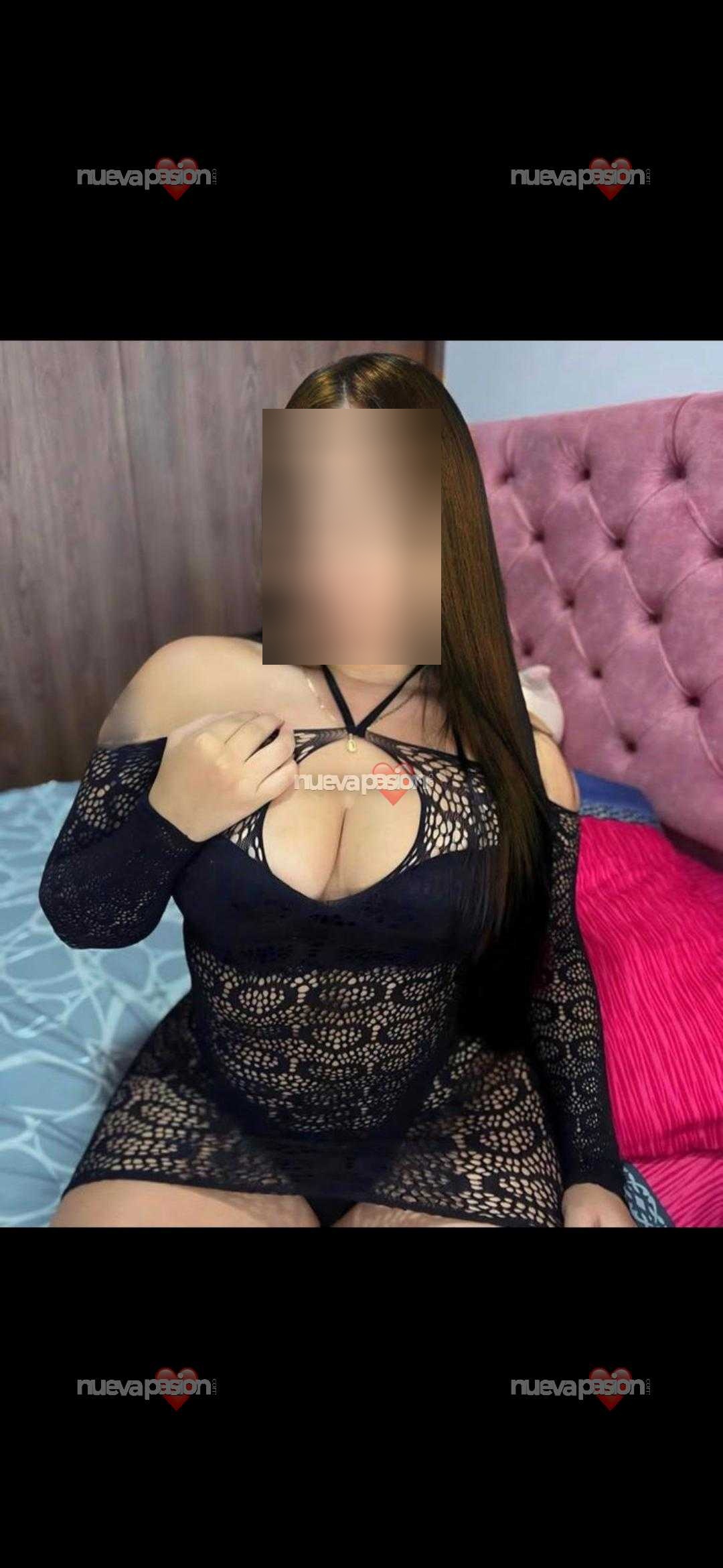 AMORES NUEVA NUEVA EN RUBI 🏖♨️ ME LLAMO❄️👑  ERIKA ❄️👑 FIESTERA .  TODO MI CUEROO PARA TI 🎶 💕