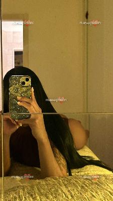 CHICA TRANS CACHONDA ENTREGADA SIN LIMITES INQUIETA IMPLICADA SIN APUROS