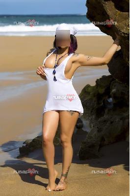 NAOMY 29 AÑOS  HAGO SALIDAS A HOYELES Y DOMICILIOS