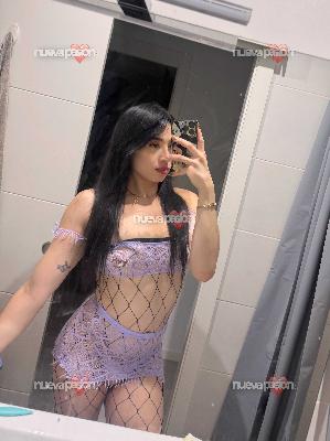 Chica trans visitando tu zona