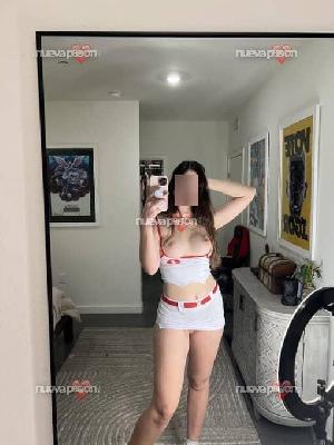 Mujer sexy honesta y atenta, responsable y siempre amable.