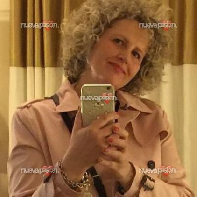 Thelma, Diosa madura llamada erótica de alto voltaje