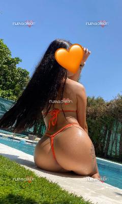 Me presento soy Complaciente y muy cachonda. Seré tu mejor encuentro que no olvidarás ven a disfrutar y compartir juntos de un buen rato con mucha diversion y fiestica👃 que te sientas a gusto y cómodo son una de las cositas que más me ponen, atrevete a vi