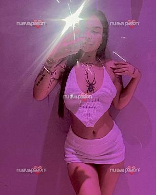 Luna completa y complaciente