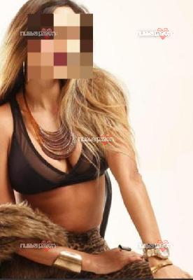 Carla Compañía Exclusiva En Huelva Capital