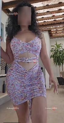 El coño peludo tetas bonitas y culito respingón