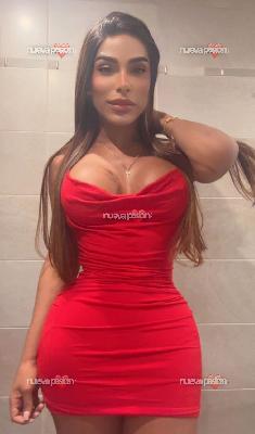 ALEXA, joven trans recién llegada con muchas ganas de follar. CHICA DE LUJO para hombres exigentes!