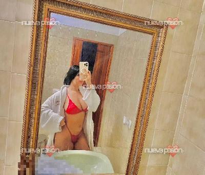 Mi nombre es Alejandra✨🫶🏽💋 Soy una chica extrovertida y me encanta probar cosas nuevas